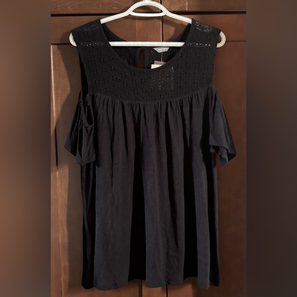 Cold shoulder, Black Women's Top
